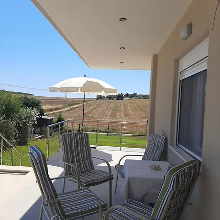 Dimis House Holiday home