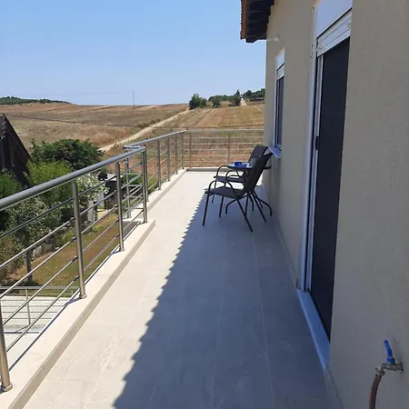 Dimis House בית נופש *
