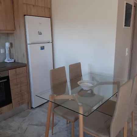 Dimis House בית נופש