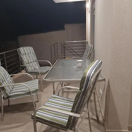 Dimis House Semesterbostad Nea Poteidaia