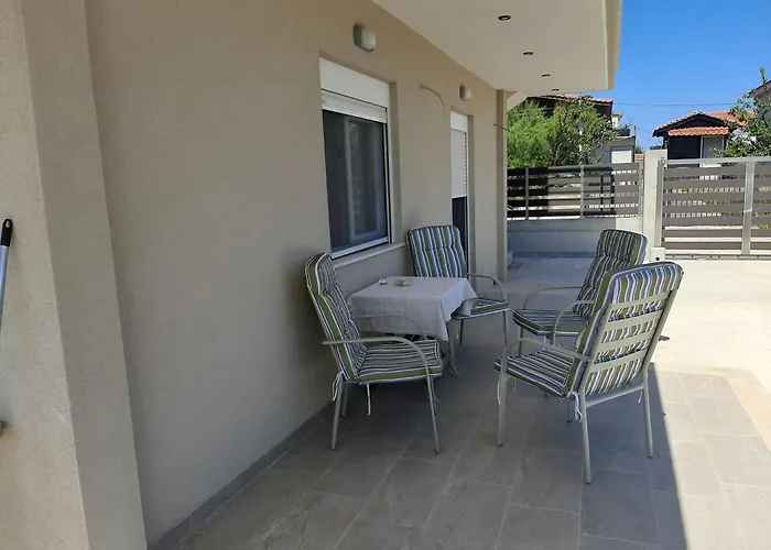 Vakantiehuis Dimis House Nea Poteidaia