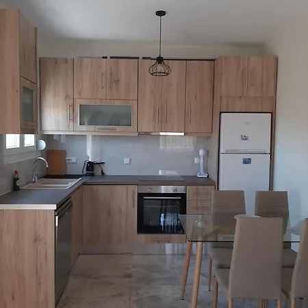 Dimis House Semesterbostad *